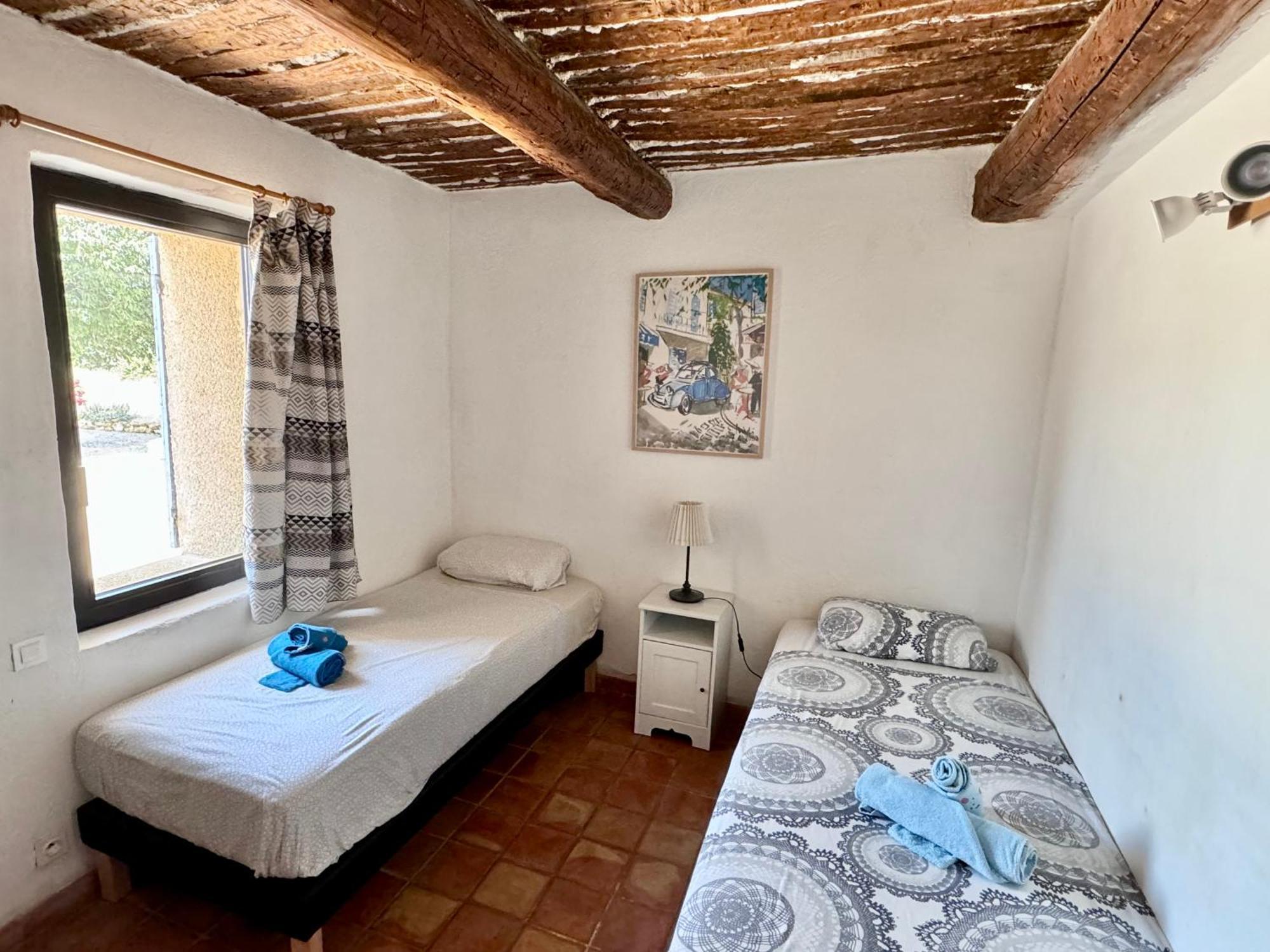 Bastide Du Buou Apartment Puyvert Exterior photo